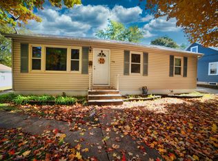 536 S Main St, Waterloo, IL 62298