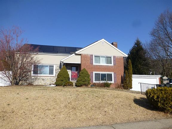 3rd image of 906 N 25th St