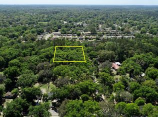 2 Trout River Dr, Jacksonville, FL 32208