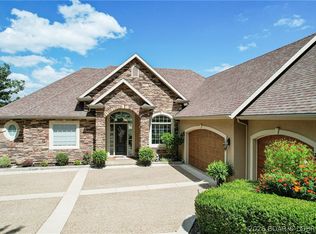 1163 Beacon Point Cir, Lake Ozark, MO 65049