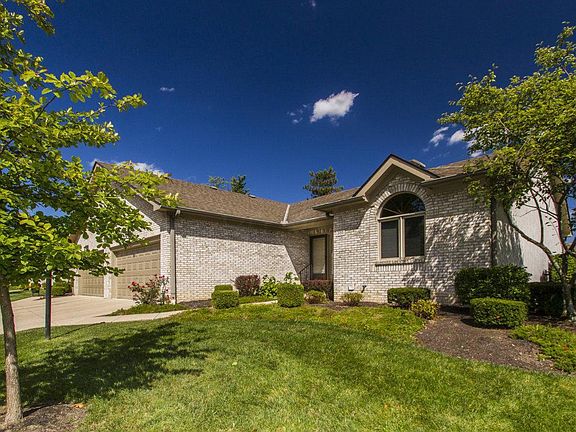 3rd image of 388 Castle Pines Dr
