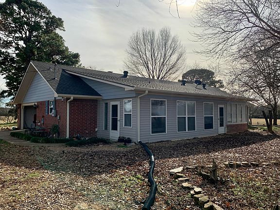 2nd image of 360 County Road 3371