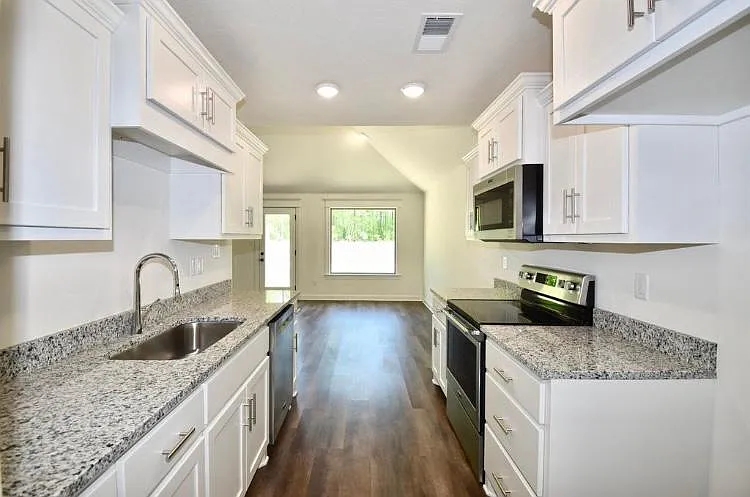 66 Bear Trace Dr — Photo 8