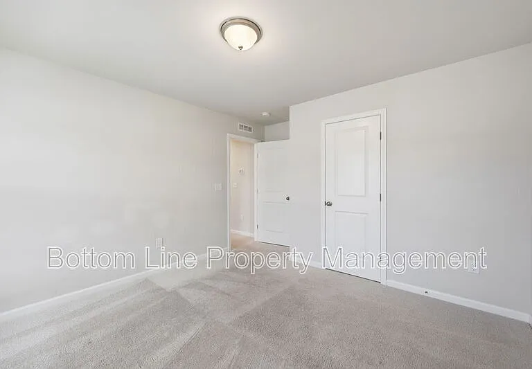 2029 Titanium Rock Rd — Photo 50