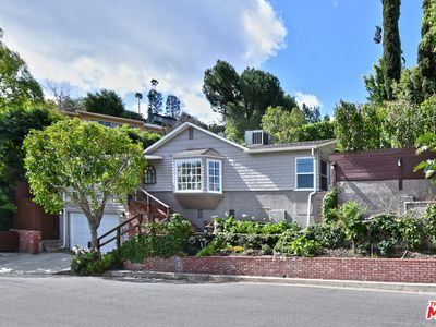 15200 Del Gado Dr, Sherman Oaks, CA, 91403