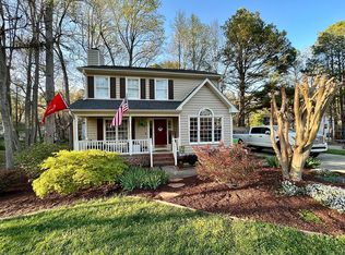 6121 River Laurel Ct, Raleigh, NC 27604