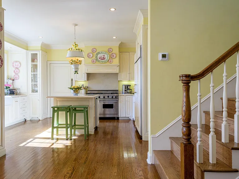 747 Riven Rock Rd — Photo 22