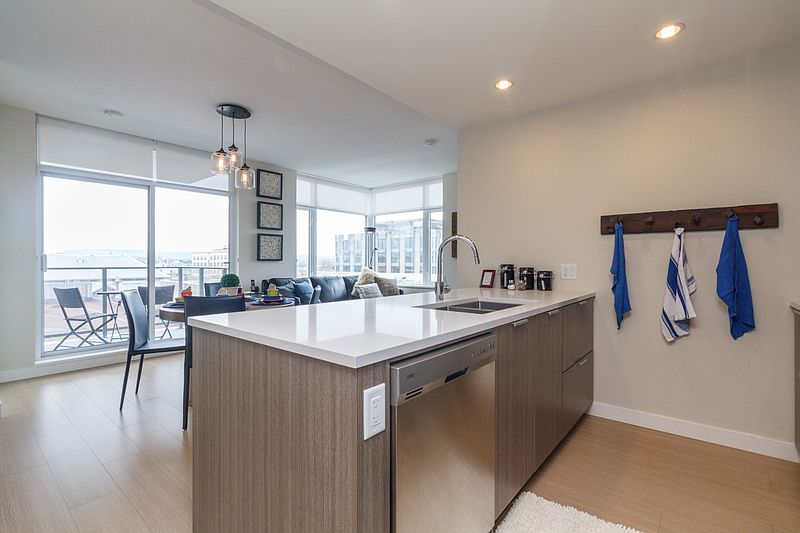 Victoria Apartment for rent - 2 Bedrooms — photo 4