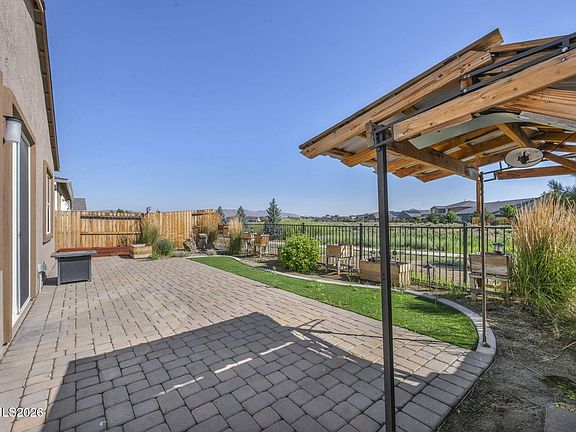 4th image of 7854 Hoback Dr