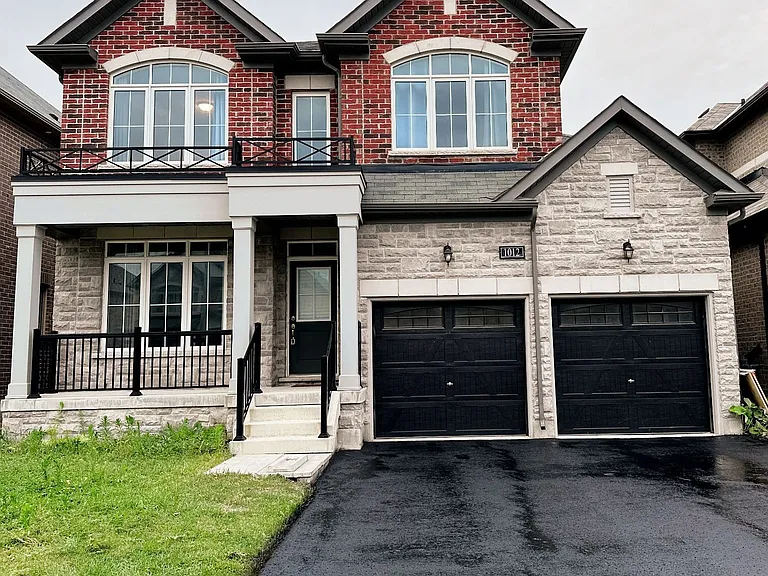 1012 Barton Way — Photo 1