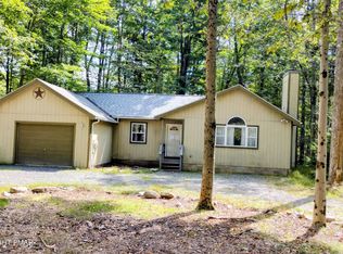 235 Paxinos Dr, Pocono Lake, PA 18347