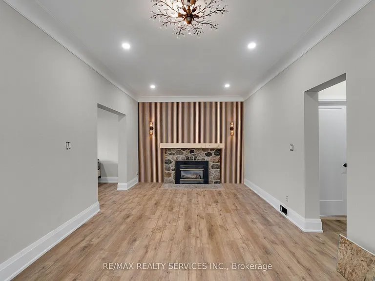 939 Beach Blvd #2 — Photo 13