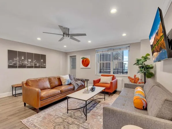 300 Peachtree St NE APT 6H, Atlanta, GA 30308