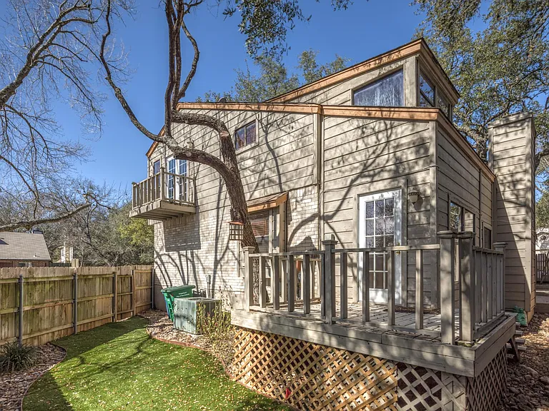 6424 Brookway Dr — Photo 12