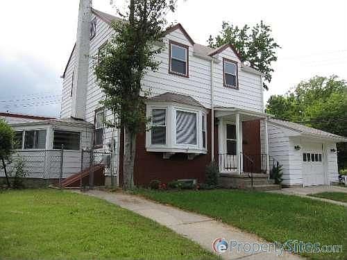 2nd image of 407 Griscom Dr