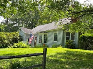 47 Westwood Rd, Woodbury, CT 06798
