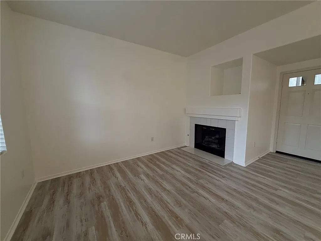 1 bed, 847 sqft, $2,775 — Photo 3