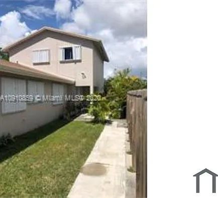 20112 SW 88th Ct