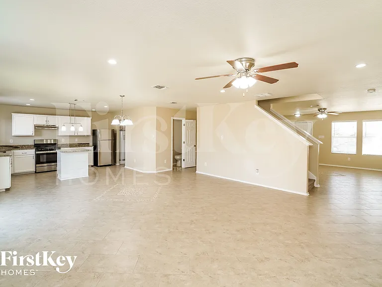 3947 Key West Way — Photo 4