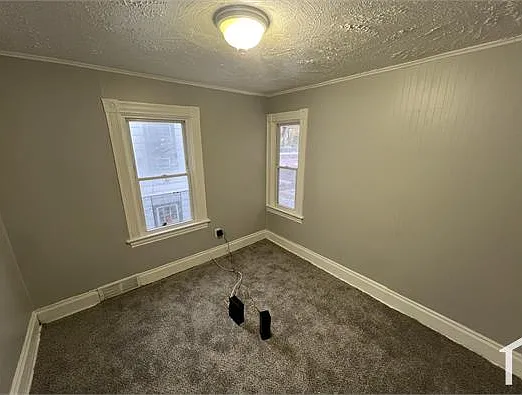 101 Superior St #2 — Photo 8