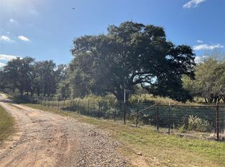 389 Hausmann Rd, Cuero, TX 77954