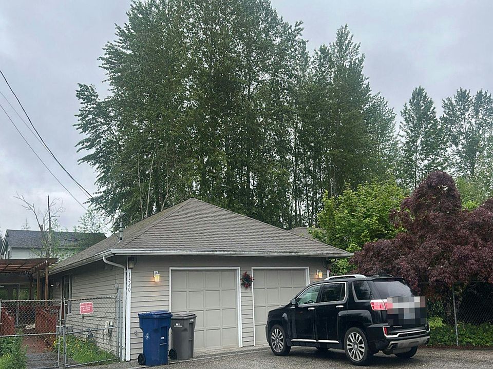 2nd image of 1320 149th St SW