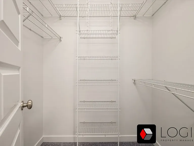 4594 W South Jordan Pkwy — Photo 16