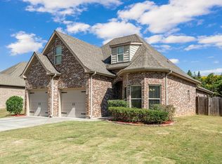 262 Chesser Park Dr, Chelsea, AL 35043