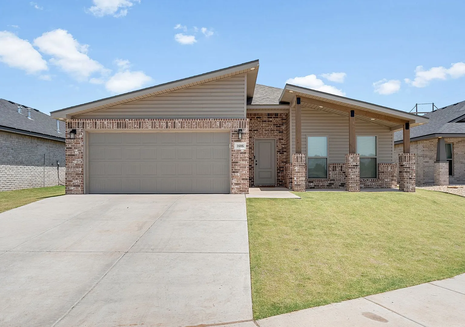 1606 N Dover Ave, Lubbock, TX 79416- Gorgeous new build!! — Photo 1