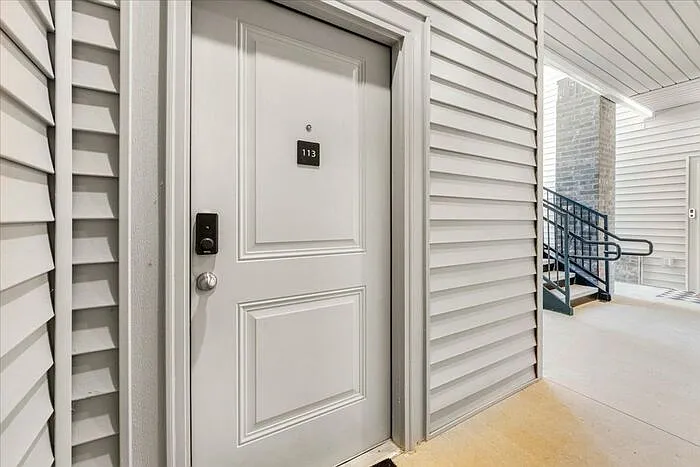 1 bed, 1.0 bath, 614 sqft, $995 — Photo 4