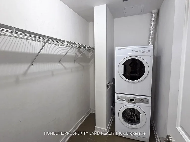 9205 Yonge St #617 — Photo 11