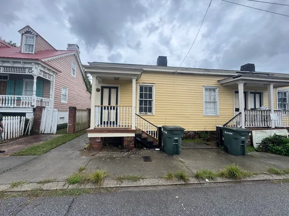 528 E Huntingdon St, Savannah, GA 31401