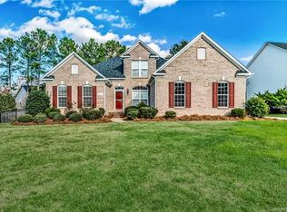 2315 Harvester Ave, Fort Mill, SC 29708