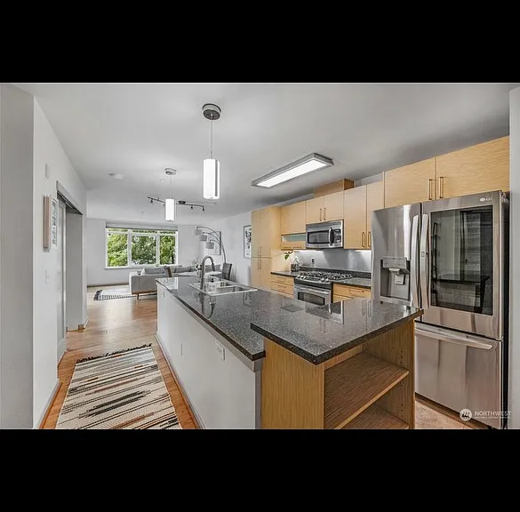 1530 NW Market St #405 — Photo 4