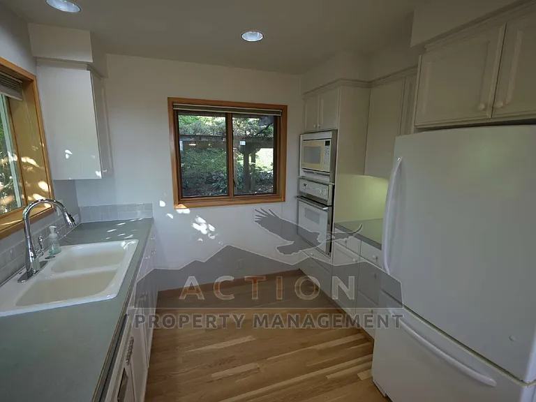 23 Karie Ct — Photo 18