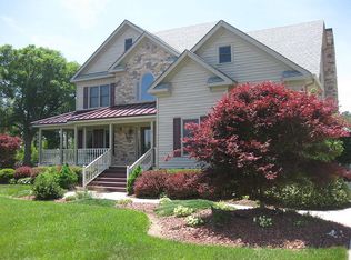 137 Nautical Ln, Currituck, NC 27929