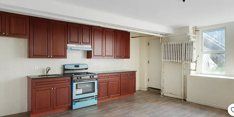 Rented by Highline Residential | media 10