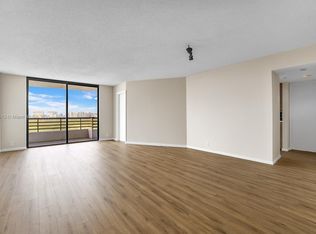 3300 NE 191st St APT 1812, Aventura, FL 33180