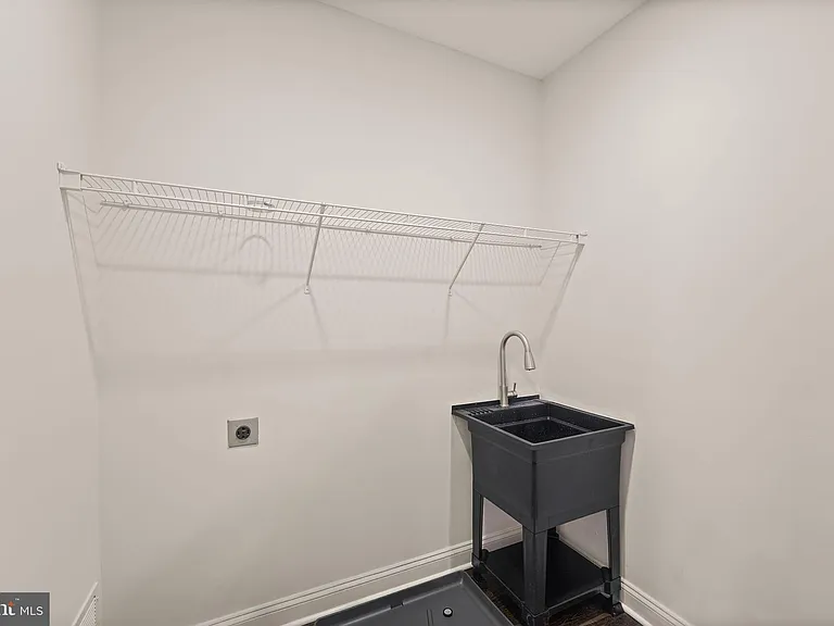 43620 Merchant Mill Ter — Photo 39