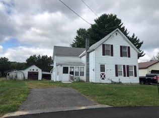 159 Goddeau Rd, Cadyville, NY 12918