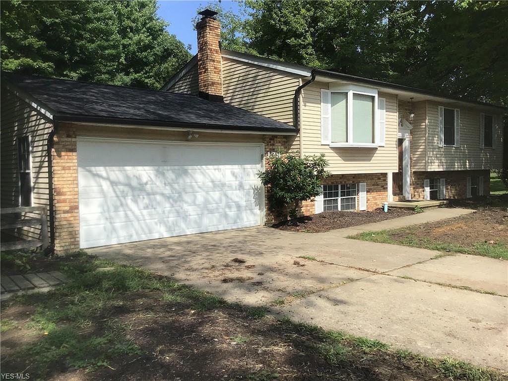 179 Maplelane Dr Geneva Oh 44041 Zillow