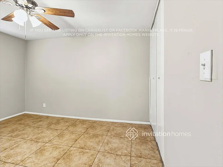 3520 W Lawrence Rd — Photo 11