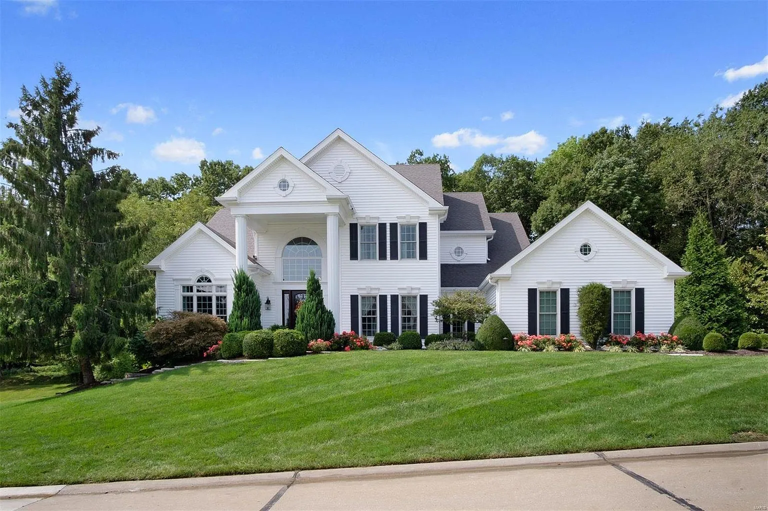 482 Pine Bend Dr photo 1