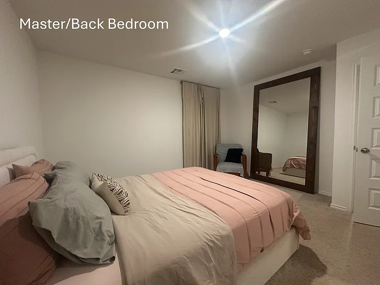 841 NE 101st St — Photo 13