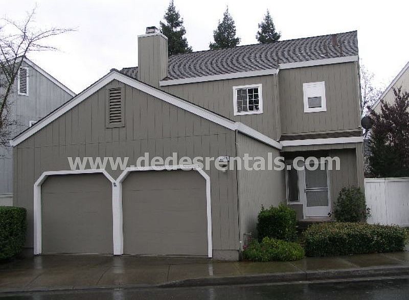 2385 Morningside Circle