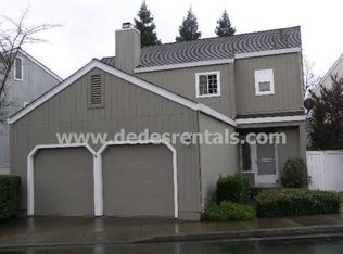 2385 Morningside Cir, Santa Rosa, CA 95405