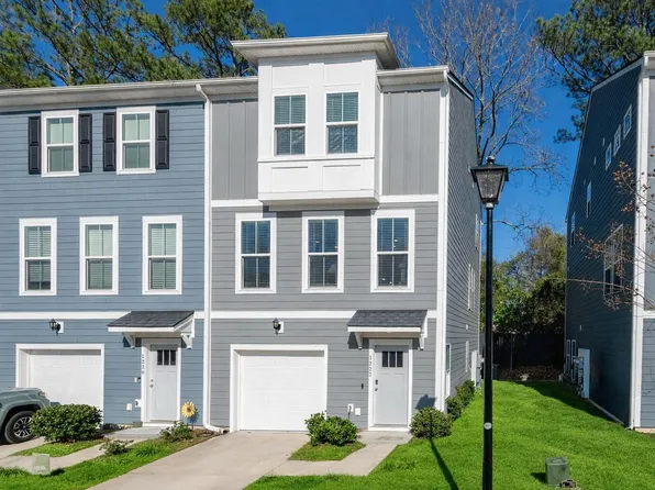 1222 Tice Ln, North Charleston, SC 29405