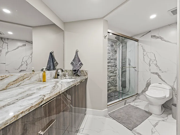 9650 S Ocean Dr #106 — Photo 14