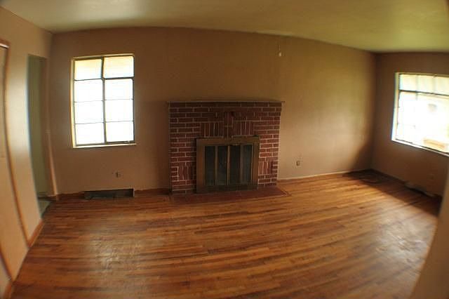 2nd image of 549 Clark Ave