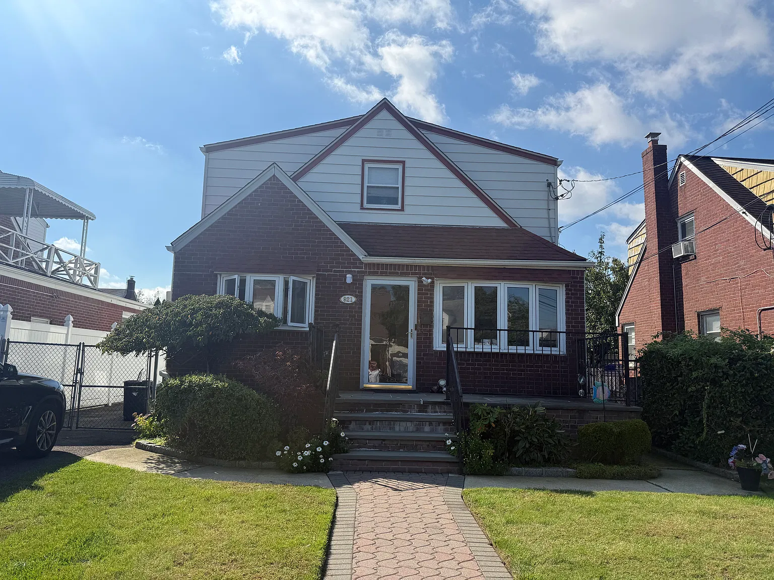 3 bed, $3,400 — Photo 1